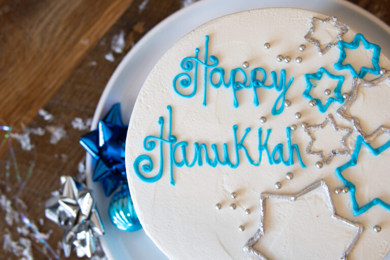 Happy Hanukkah 8 Round Cake Three Brothers Bakery