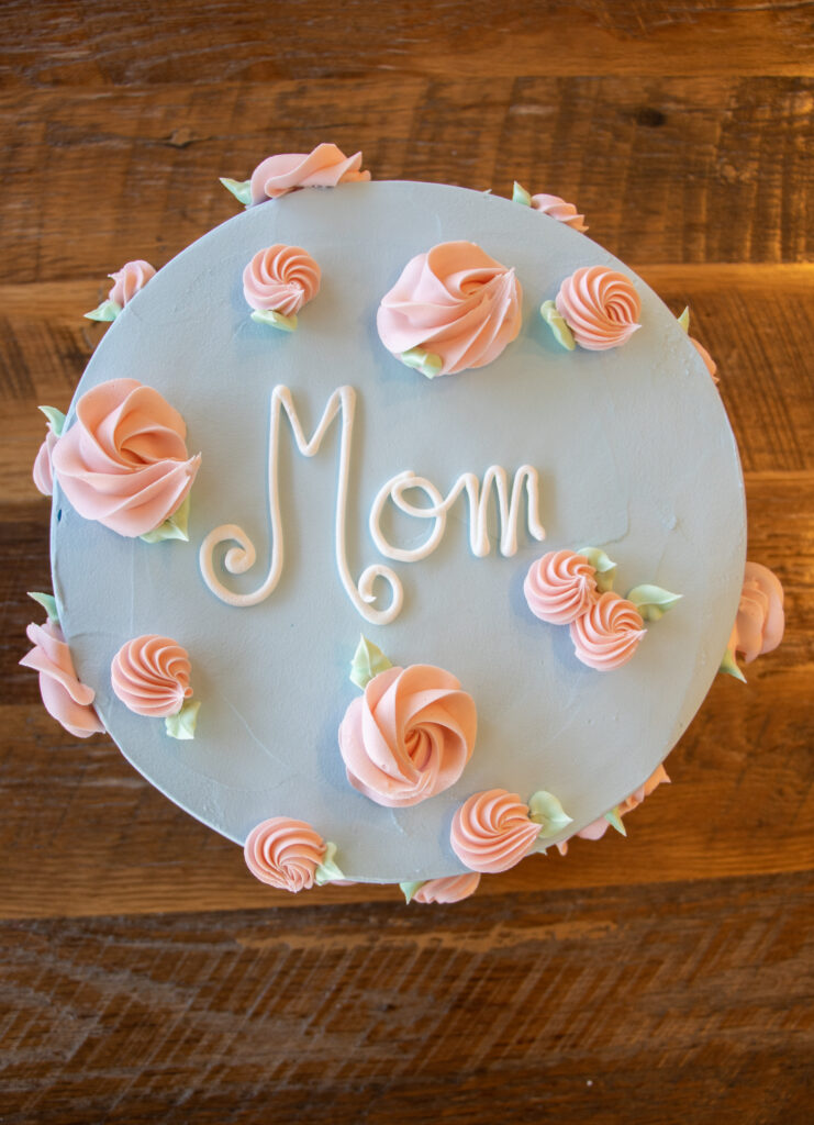 Mother S Day 8 Round Cake Three Brothers Bakery