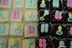 CP062-Petit-Fours-with-boy-and-girl-Baby-Shower2
