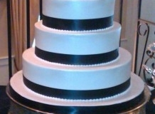 WED052-4-tier-round-wedding-cake-with-satin-ribbon-52-80-2