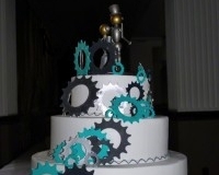 WED146-COG-wedding-cake-with-cutouts-of-cogs-149-2