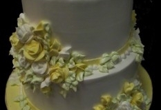 WED291-Yellow-and-white-roses-291-261-2
