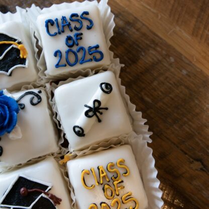 Graduation Petit Four