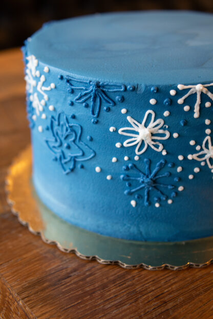 Snowflake Holiday Cake